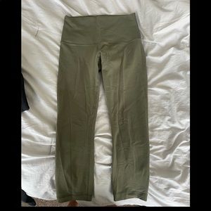 Lululemon Wunder Under leggings